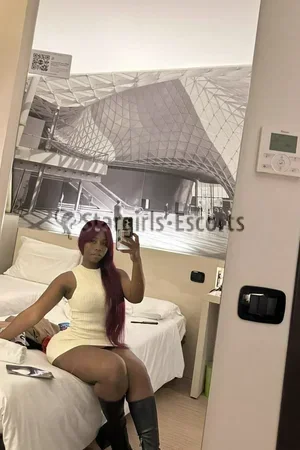 Nelly - Verified London Escort