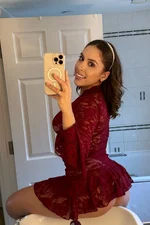 Julia Belle