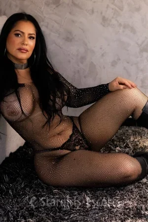 Barbara Escort