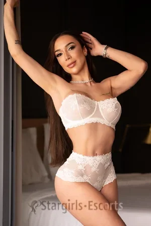 Annie Escort
