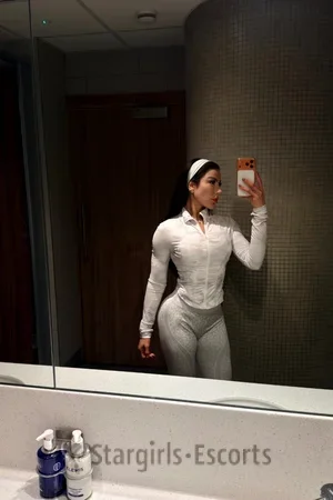 Julia Dominatrix
