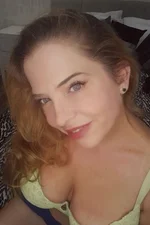 Eva Paradise