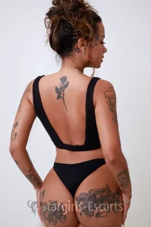 Safira Escort