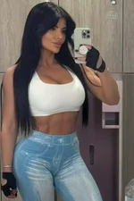 Social friendly EE Kylie