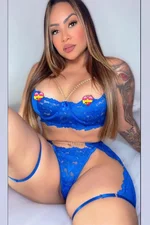 Nina Dellix