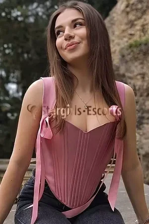 Zivanka Escort