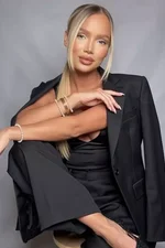 Yulia
