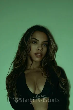 Celine Escort