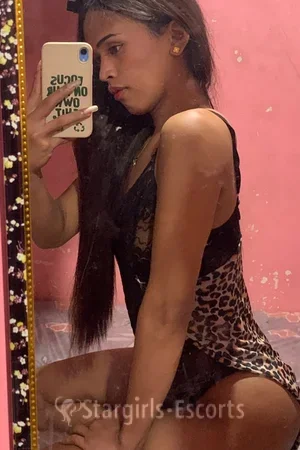 Janie Morie Escort
