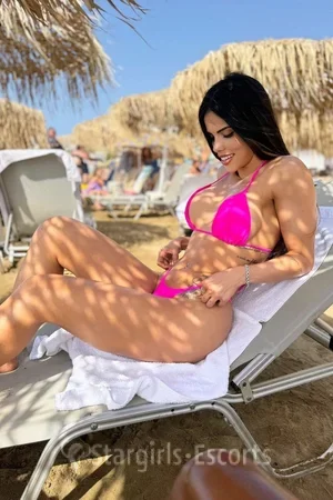 Mia Fox
