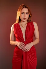 Agni Priya Masseuse