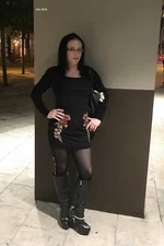Brum Party girl
