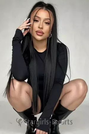 Tina Escort