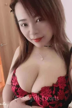 Koharu Escort