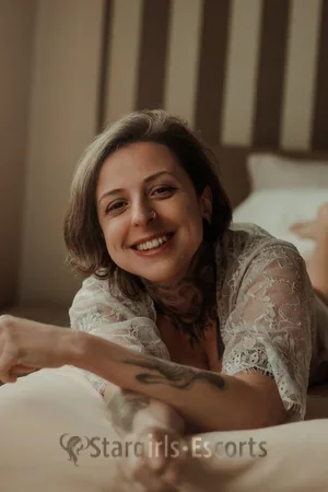 Serena Masseuse Escort