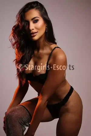 Idalys Escort