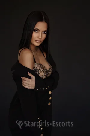 Katya Escort