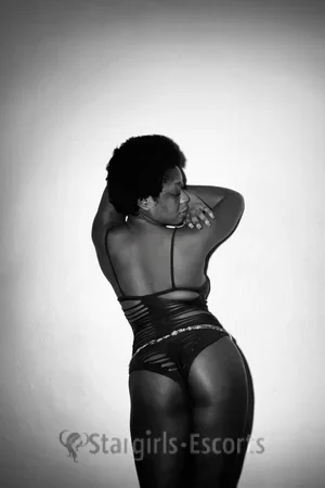 Carroll Williams Escort