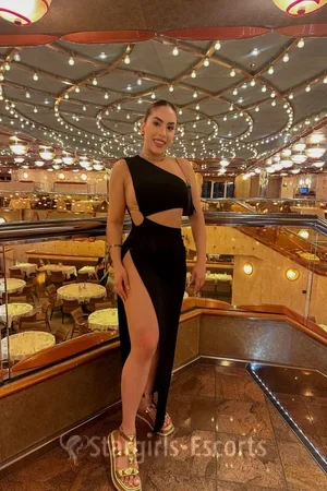 Julia Belle Escort
