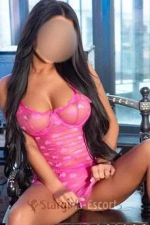 Aida Escort