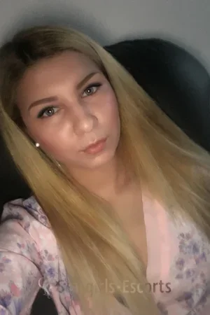 Natasha Escort