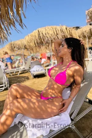 Mia Fox